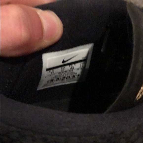 Kobe’s lightly used - Picture 3 of 3